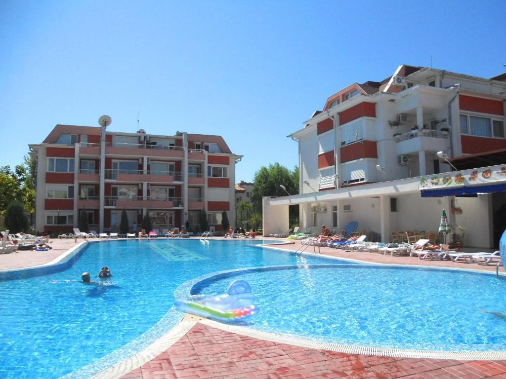 Sunny Fort Private Apartment Sunny Beach Exterior photo