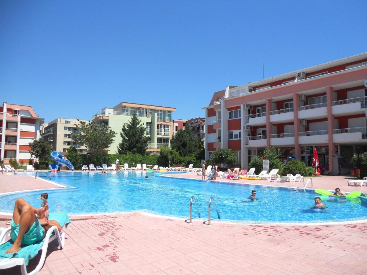 Sunny Fort Private Apartment Sunny Beach Exterior photo
